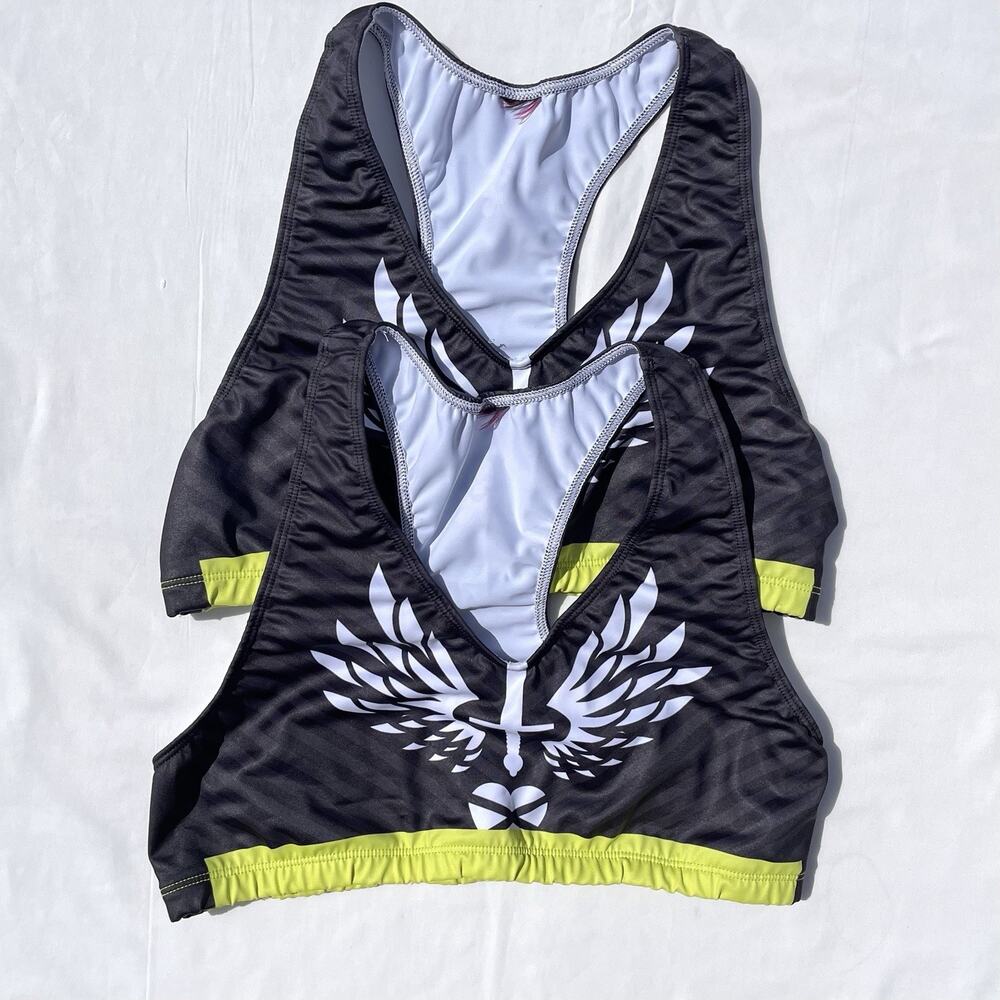 Lot Of 2 Betty Designs Brave Heart Racing Sports Bras Womens Large Black Green